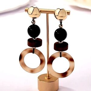 Last Chance! Elegant Dangle Earrings